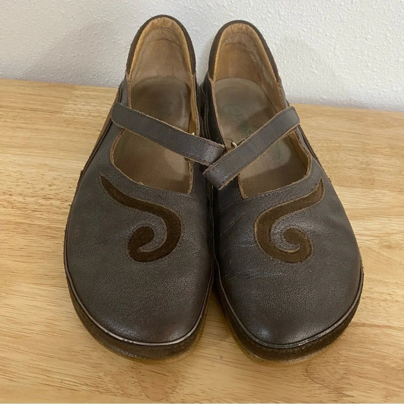 Naot Matai Mary Jane Shoes Brown Size 39 EU / 9 US - Picture 2 of 7